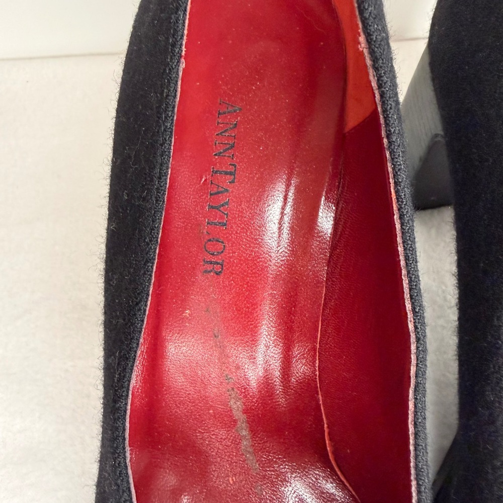 Vintage Ann Taylor Black Fabric Square Toe Block Heel Pumps Size 7 Made in Italy - Picture 7 of 12